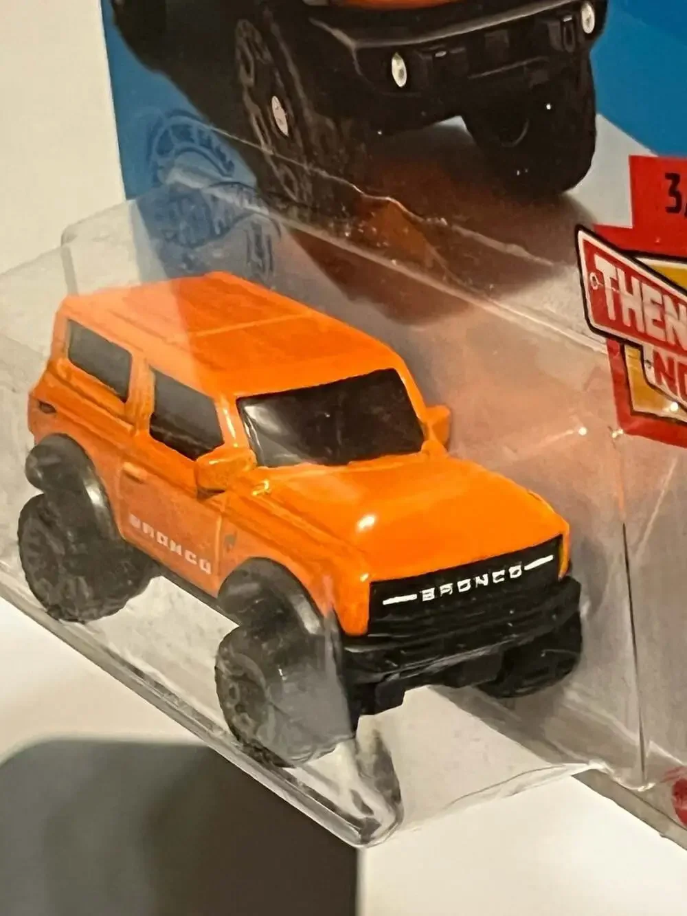 💥Hot Wheels '21 Ford Bronco Orange Then and Now 3/10 Diecast Car